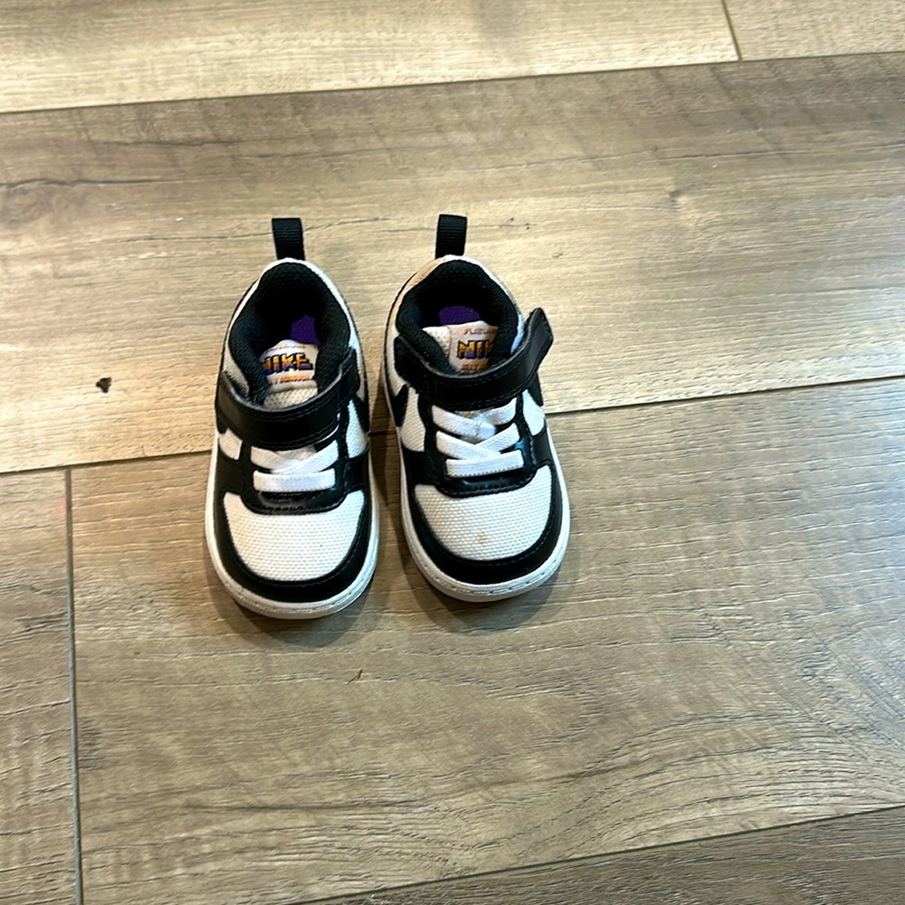 Baby shoes
